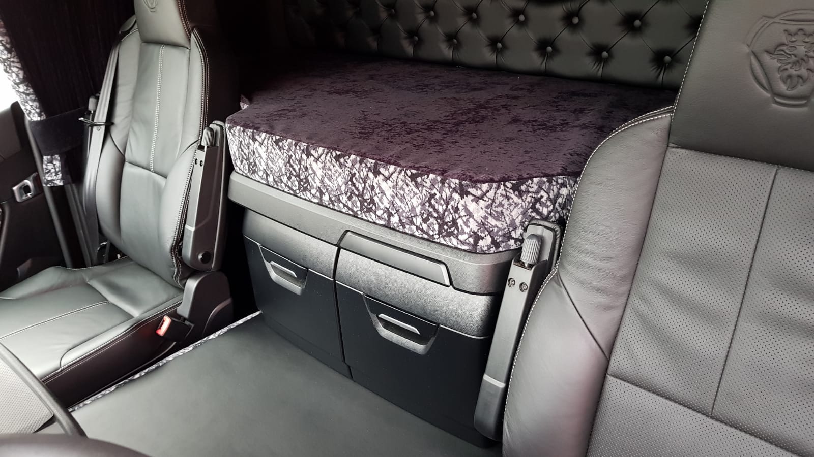 Louis Vuitton Seat Covers - Home Decorating Ideas  Leather car seat  covers, Seat covers, Cool car accessories